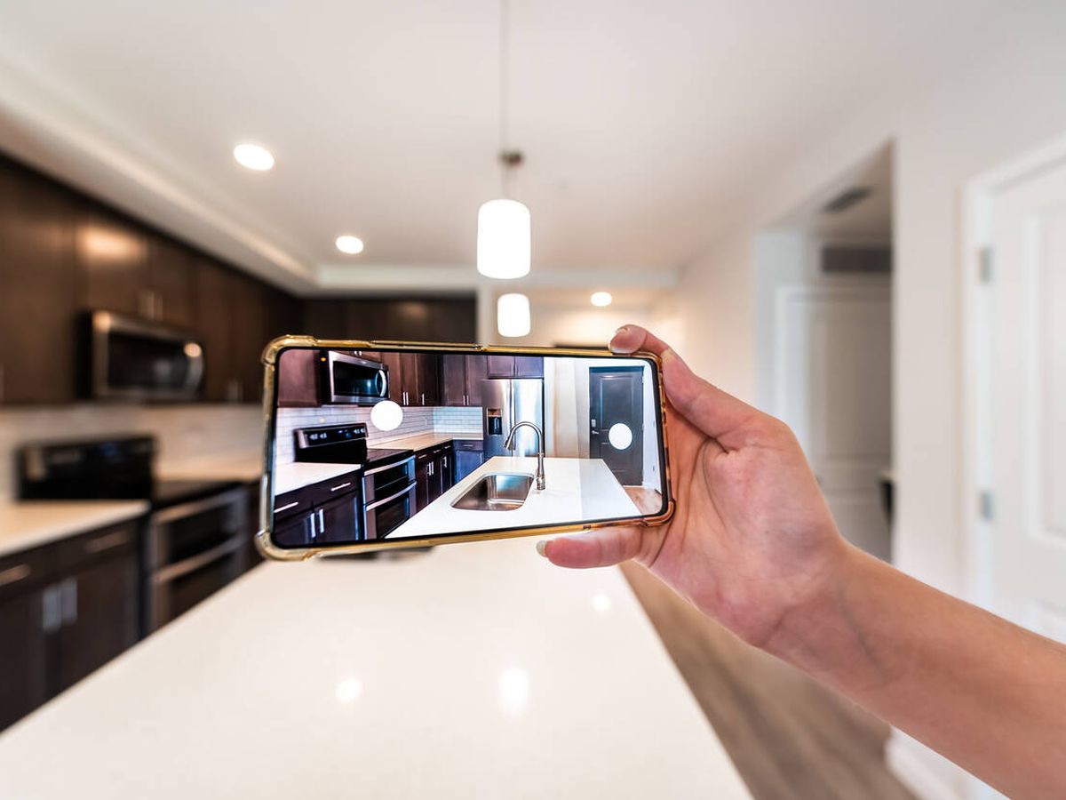 Tour virtual inmobiliaria lujo Madrid con tecnología 16k.