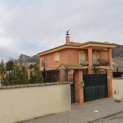 18626171-8.jpg