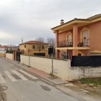 18626176-8.jpg