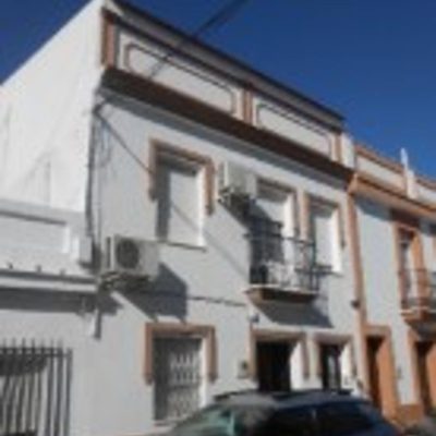 21148790-2.jpg