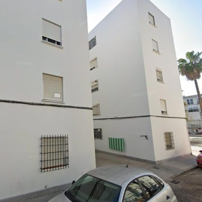 21448776-2.jpg