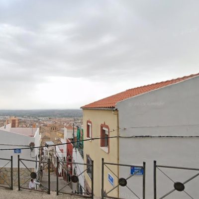 21504422-2.jpg