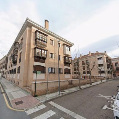 22537906-2.jpg
